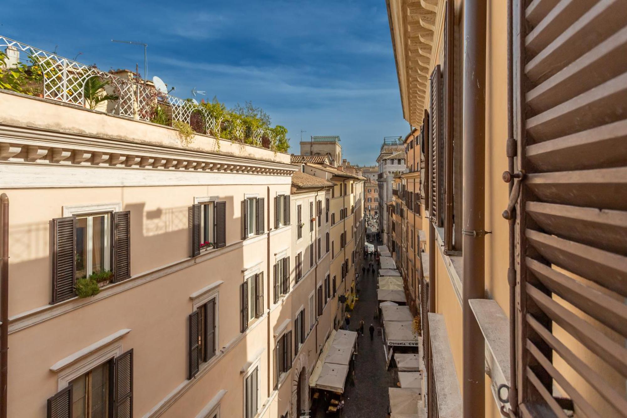 Daplace - La Mongolfiera Rooms In Navona, Rome