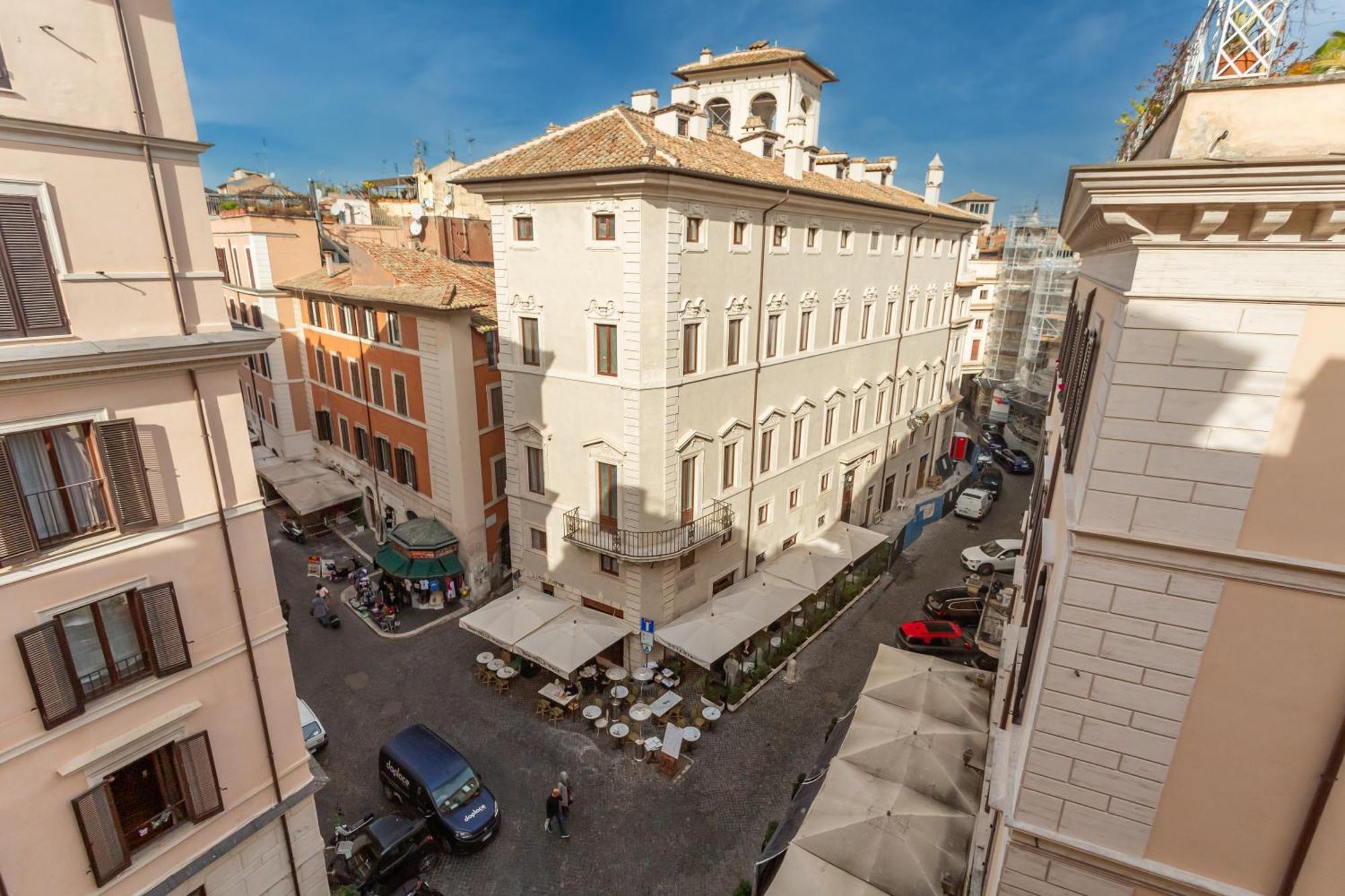 Daplace - La Mongolfiera Rooms In Navona — Foto 1